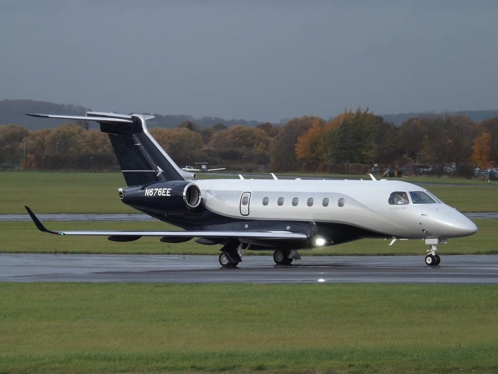 Legacy 500 private jet exterior