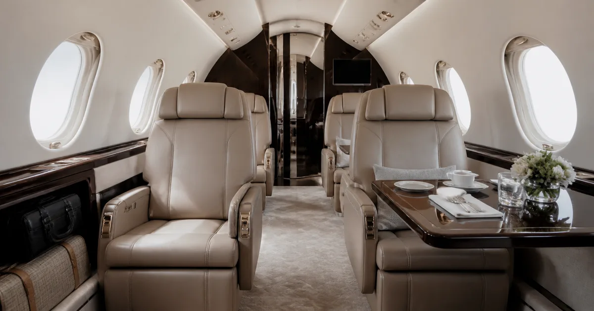 Essential Etiquette for Private Jets article image