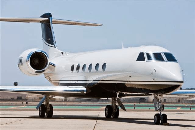 Golf, Gulfstreams and Green Jackets: The Masters of Golf article image