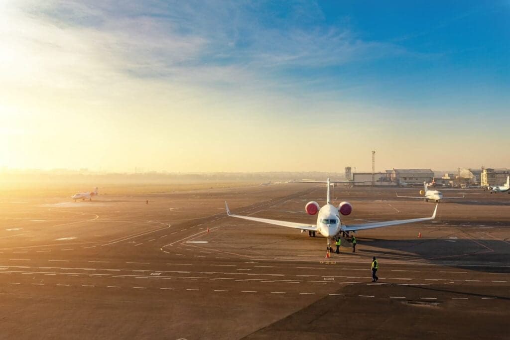 Comparing the Operating Costs of Private Jets and Commercial Aircraft: Understanding the Financial Dynamics article image